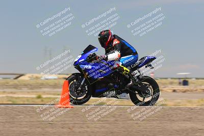 media/Jul-22-2022-TrackDaz (Fri) [[ca4971259a]]/Group B/130pm (Wheelie Bump)/